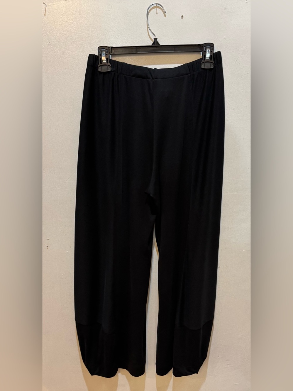 Alembika Black Bubble Hem Pants
